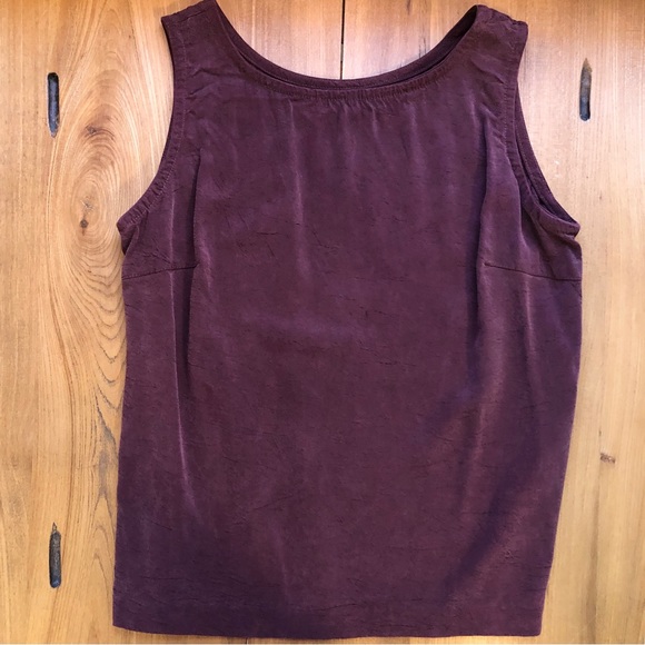 Staples Vintage Tank Top Plum Sleeveless Round Neck - Picture 4 of 9
